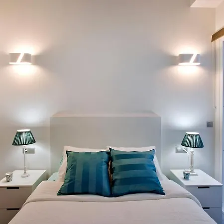 Gatu Alameda En Centro Historico Patios Privados * Кадис